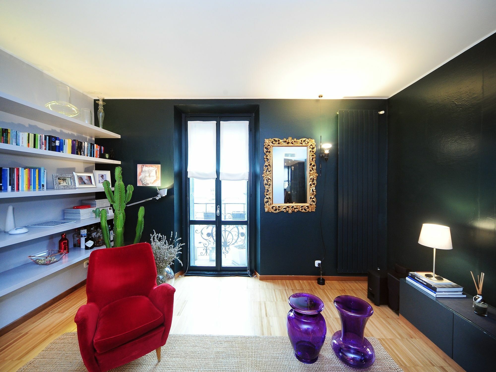 Urban District - Isola Exclusive 1br Apartment