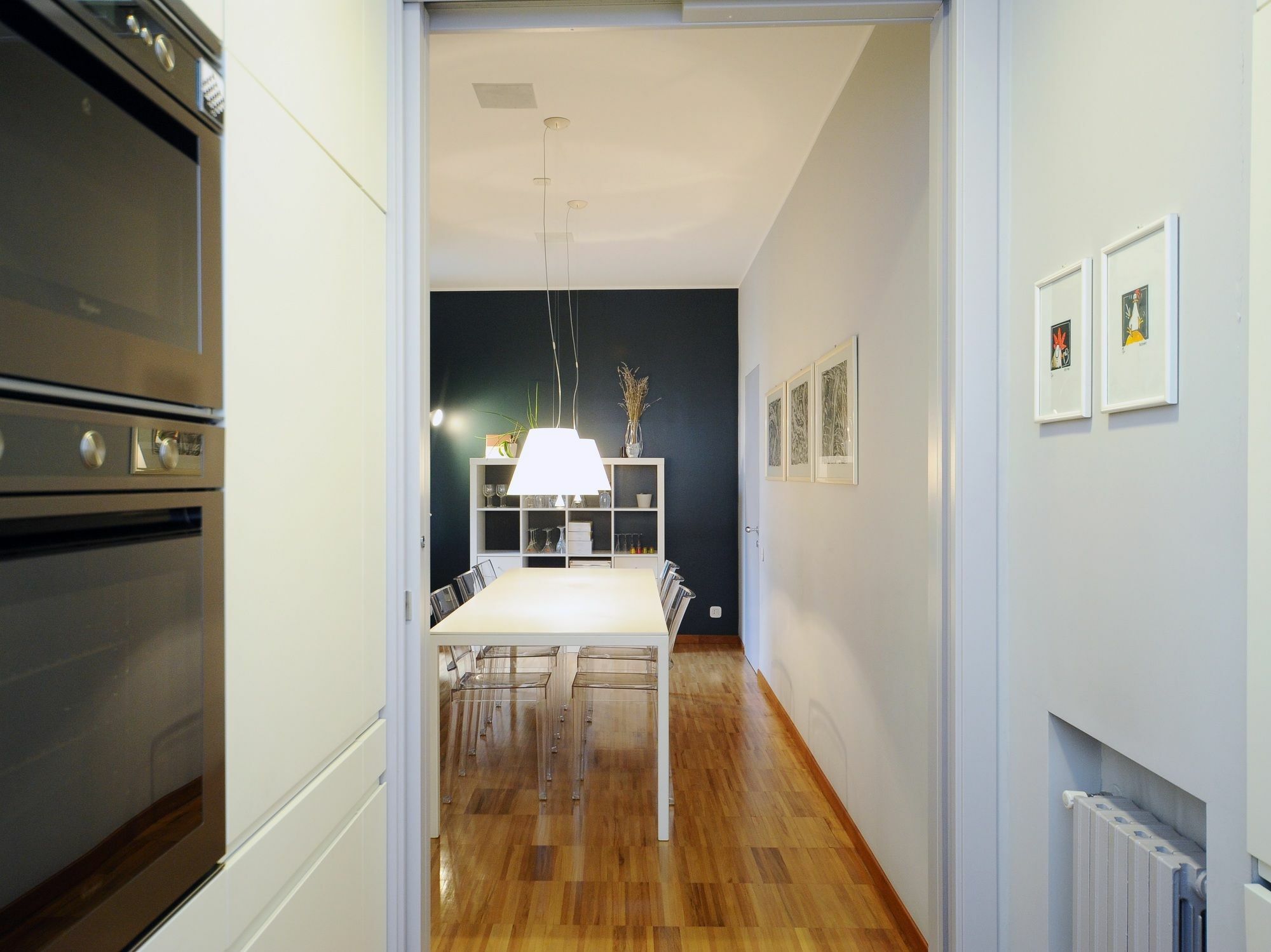 Urban District - Isola Exclusive 1br Appartement
