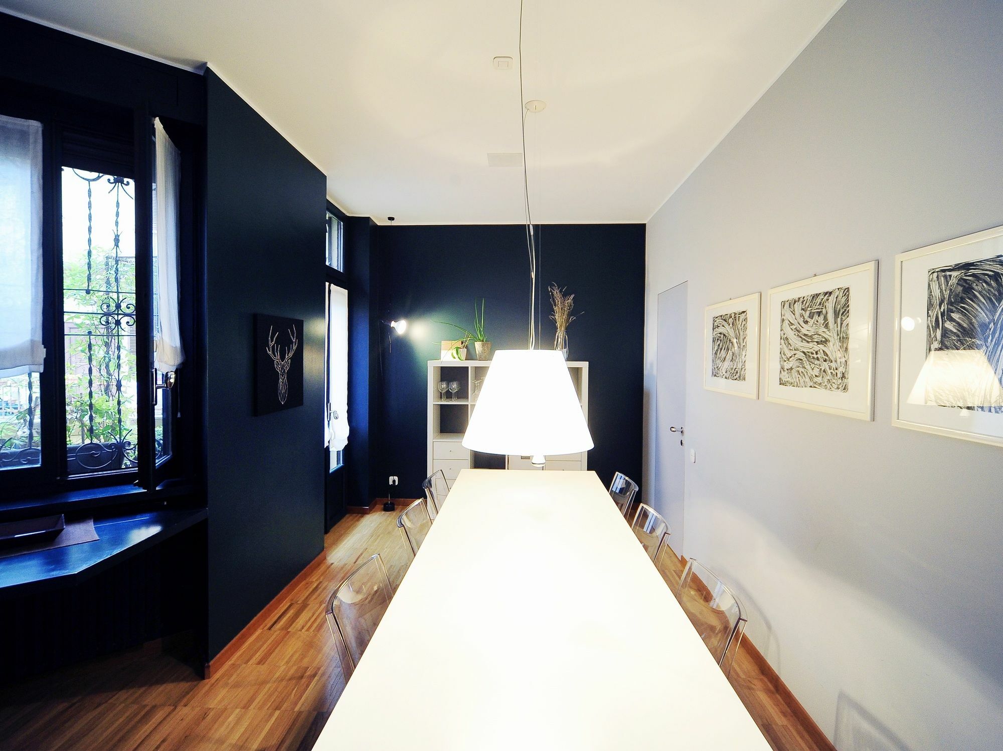 Urban District - Isola Exclusive 1br Appartement